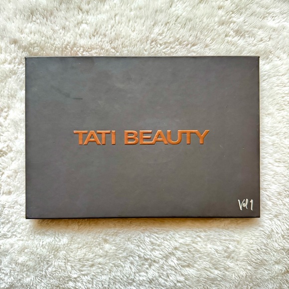 TATI BEAUTY Textured Neutrals Vol. 1 Eyeshadow Palette - Authentic, Gently Used - Picture 6 of 9